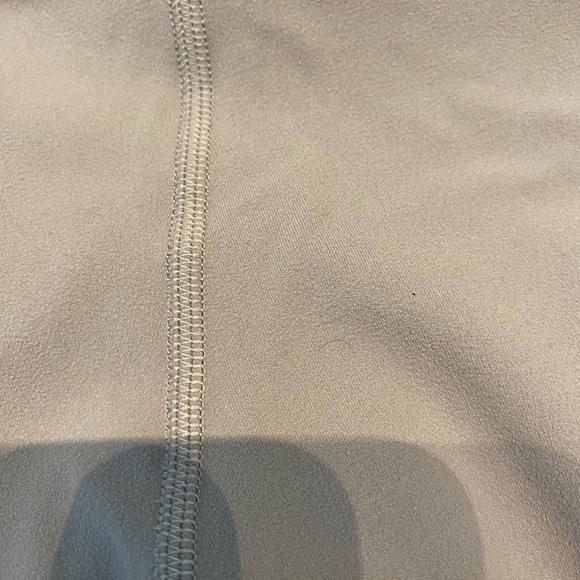 Four pairs of Lululemon align shorts with 6 inch inseam. Size 10. - Picture 9 of 9